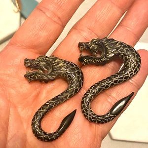 Rare Vintage Buffalo Horn Dragon Plugs